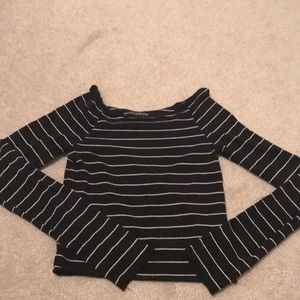 Brandy Melville off the shoulder top